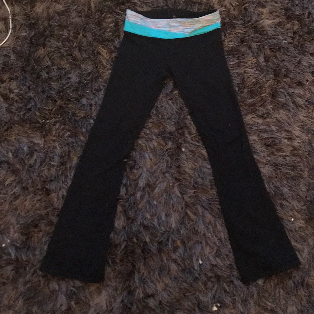 Ivivva yoga pants
